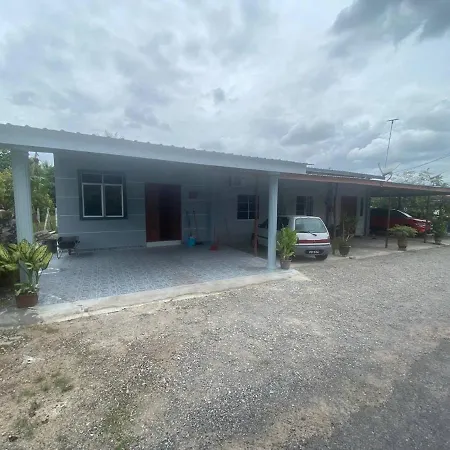 Makndak Roomstay Arau Exterior photo