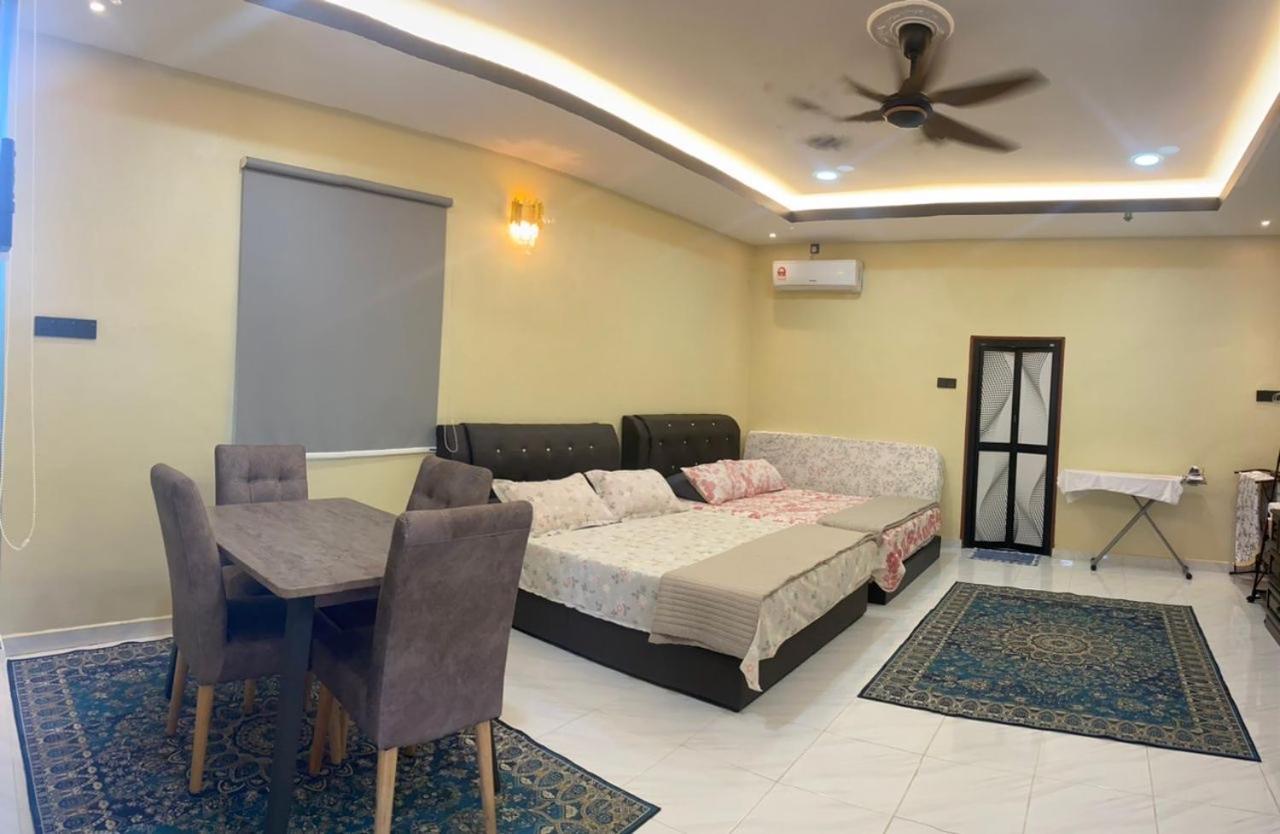 Makndak Roomstay *